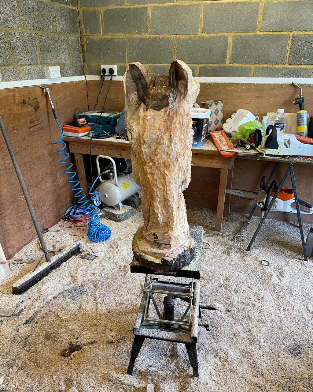 Instagram post from carvings_by_brett. This post is in position 3.