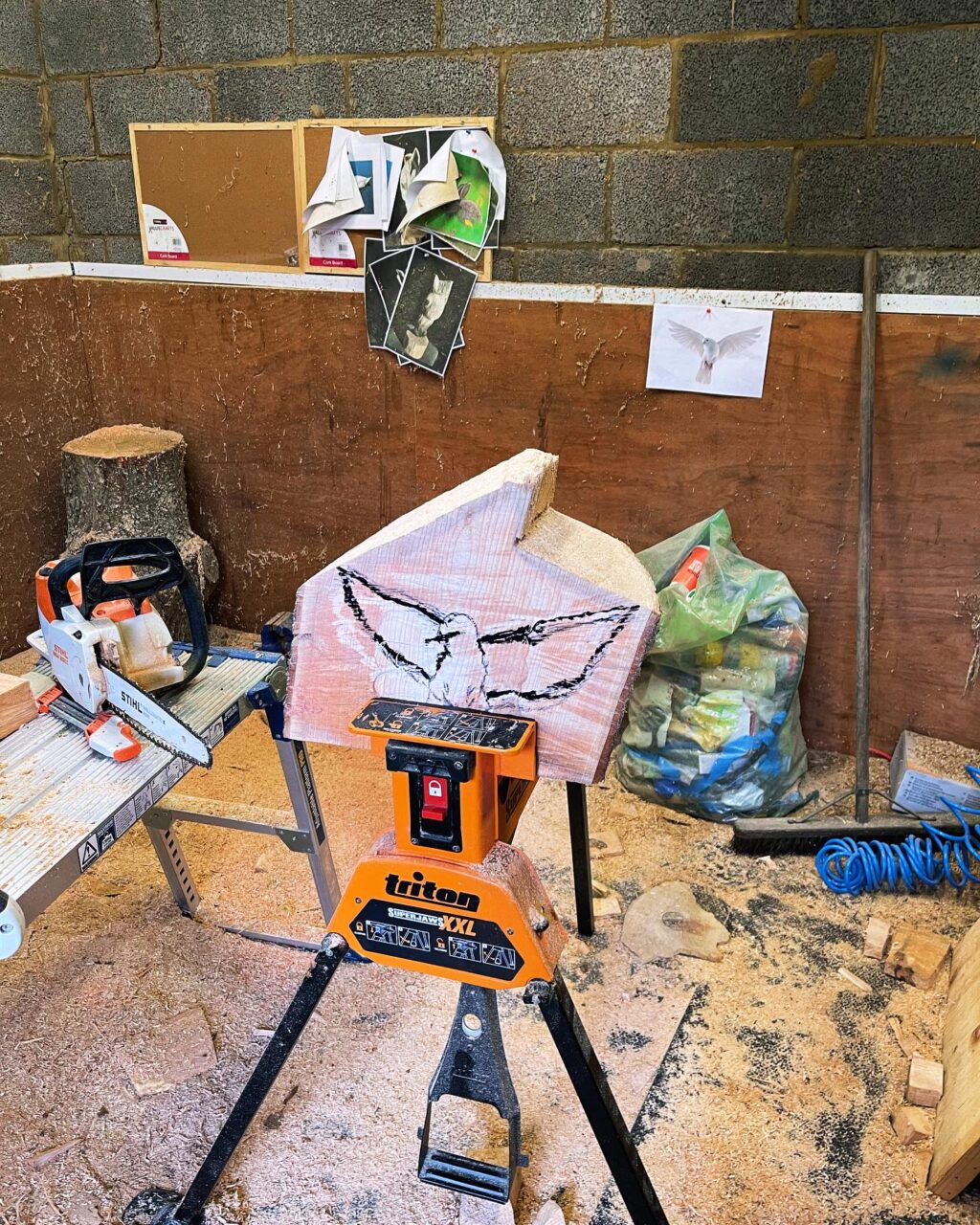 Instagram post from carvings_by_brett. This post is in position 7.