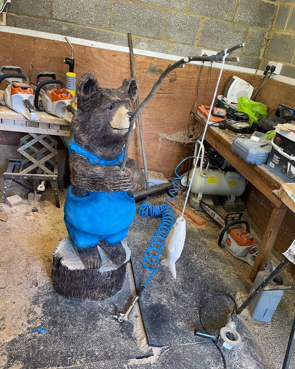 Instagram post from carvings_by_brett. This post is in position 1.