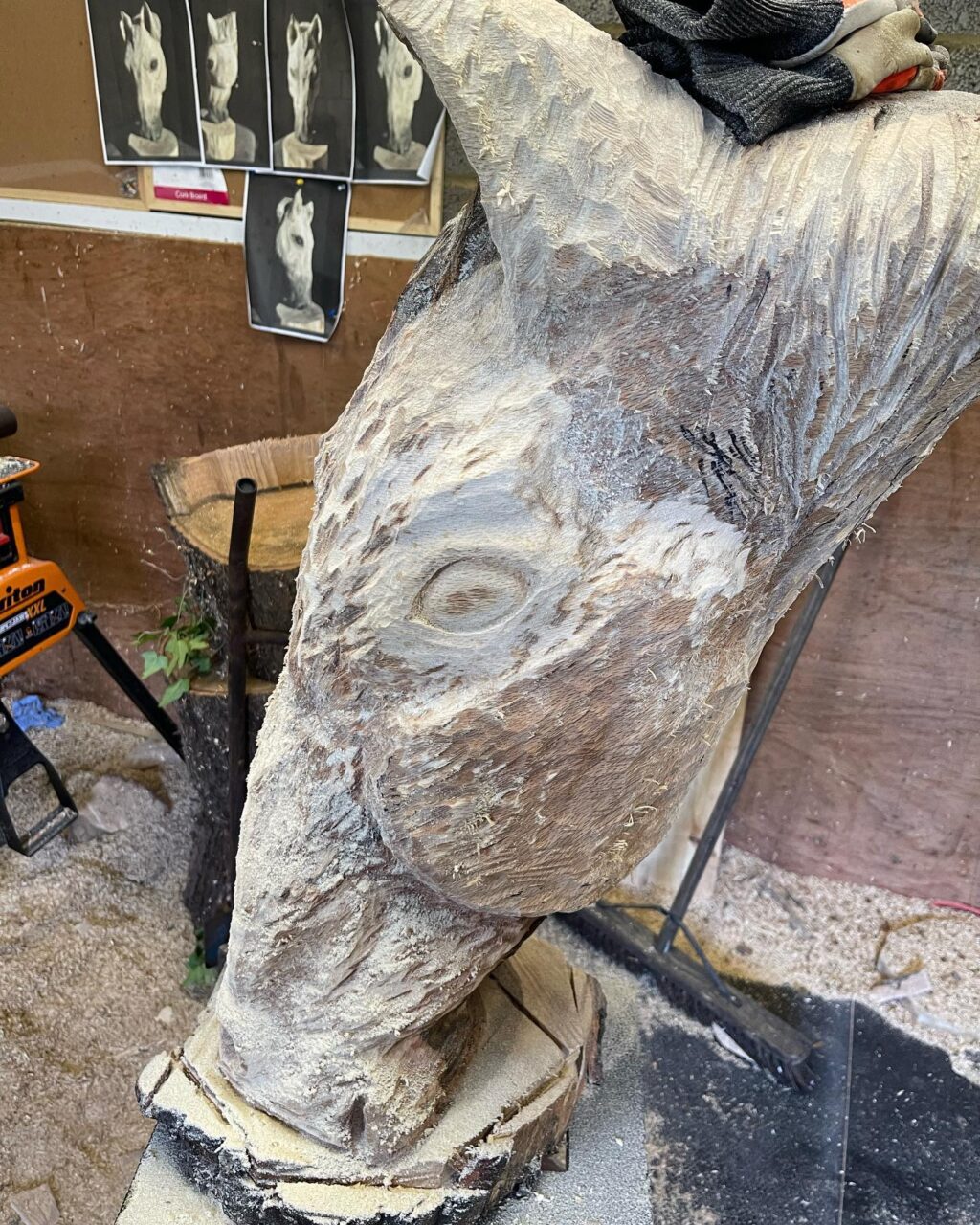 Instagram post from carvings_by_brett. This post is in position 2.